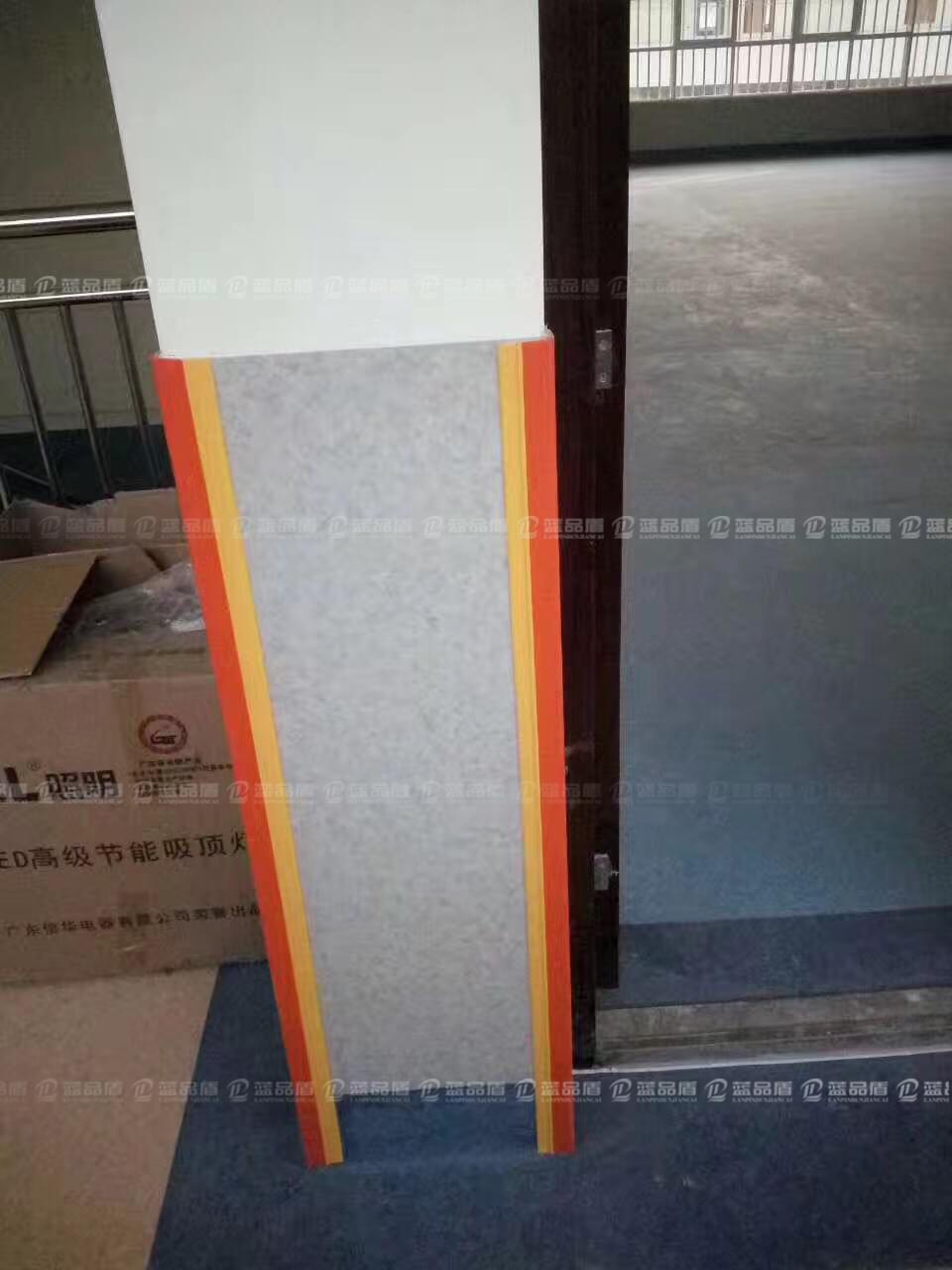 橡膠材質(zhì)的防撞護(hù)角-陜西客戶優(yōu)選藍(lán)品盾