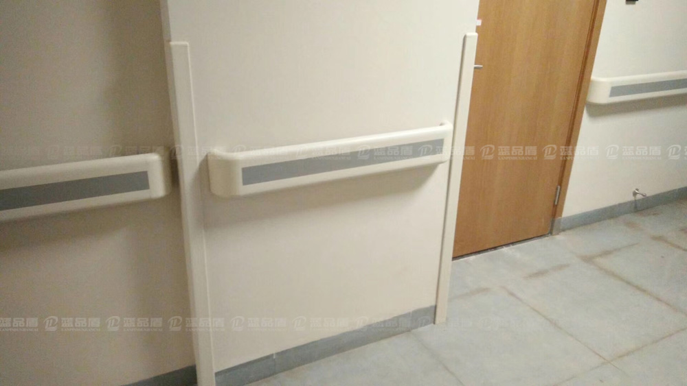 防撞扶手、護角.jpg